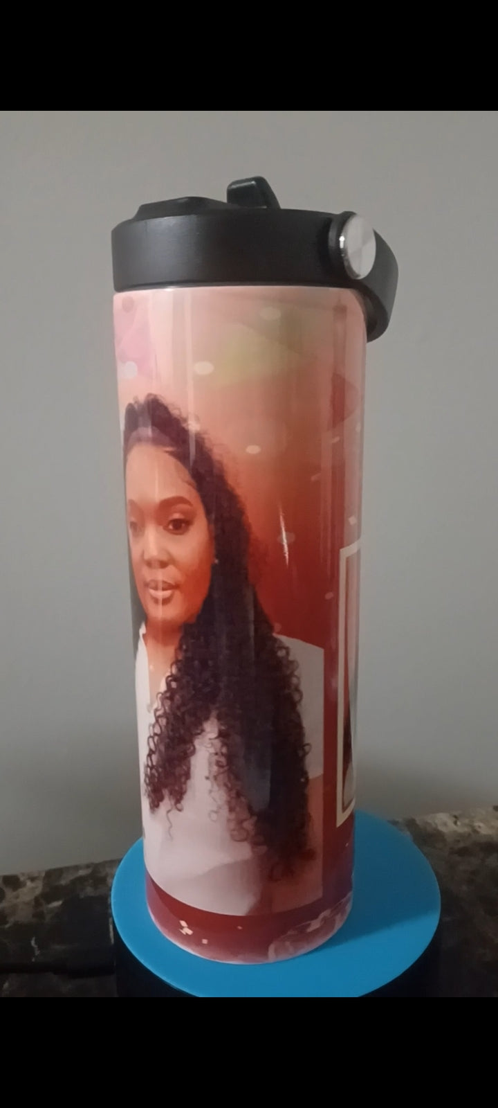 Tumbler with multiple photos